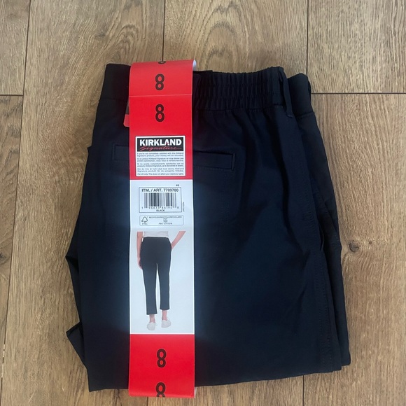 Kirkland Signature Women's Travel Ankle Pant - Picture 9 of 12